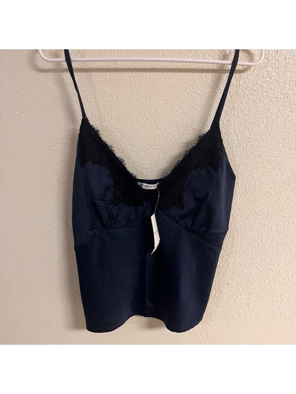 Abercrombie & Fitch lace-trim satin camisole top size large